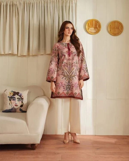 Exquisite Printed Pink and Off-White Ethnic Kurti Set with Solid Trousers
