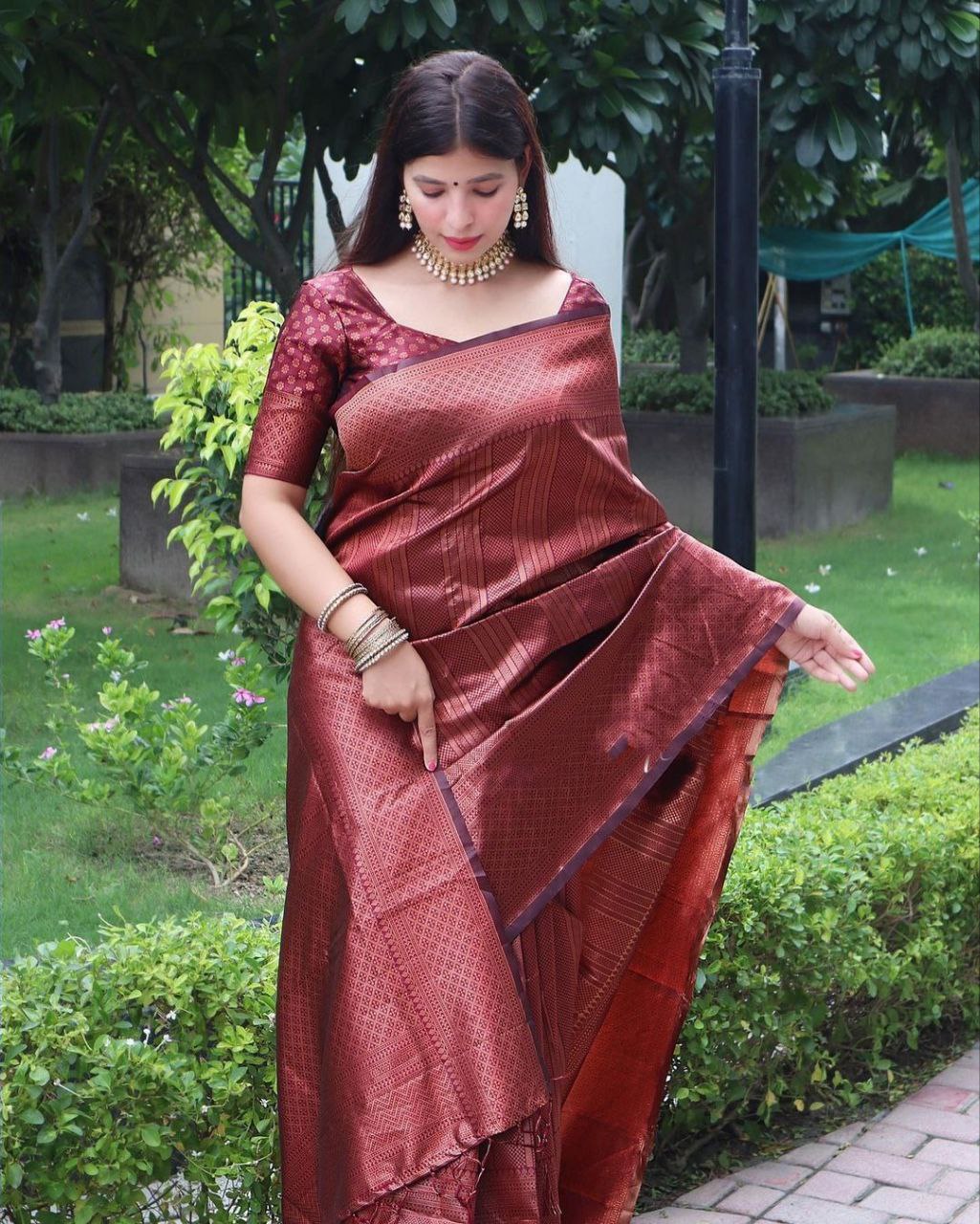 Royal Copper Zari Woven Traditional Soft Silk Saree
