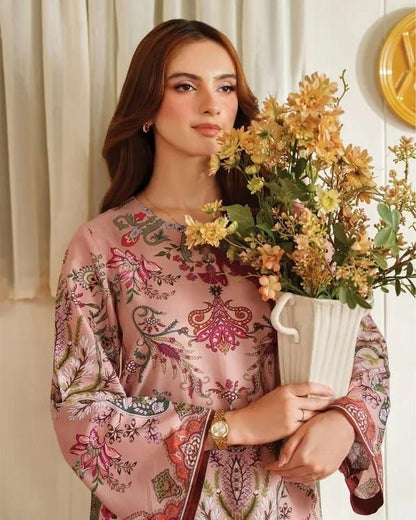 Exquisite Printed Pink and Off-White Ethnic Kurti Set with Solid Trousers