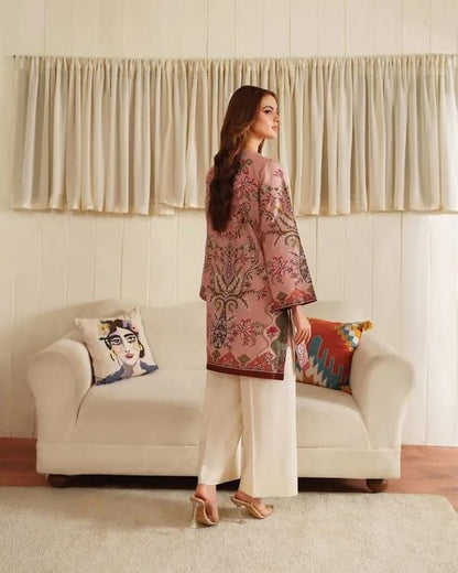 Exquisite Printed Pink and Off-White Ethnic Kurti Set with Solid Trousers