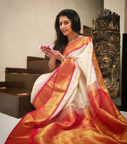 Majestic Royal Banarasi Style Zari Woven Soft Silk Saree