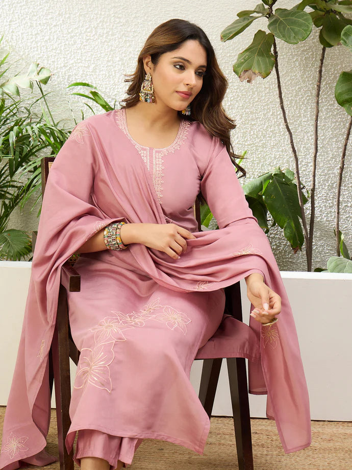 So Elegant Mauve Roman Silk Kurta Set with Intricate Floral Embroidery