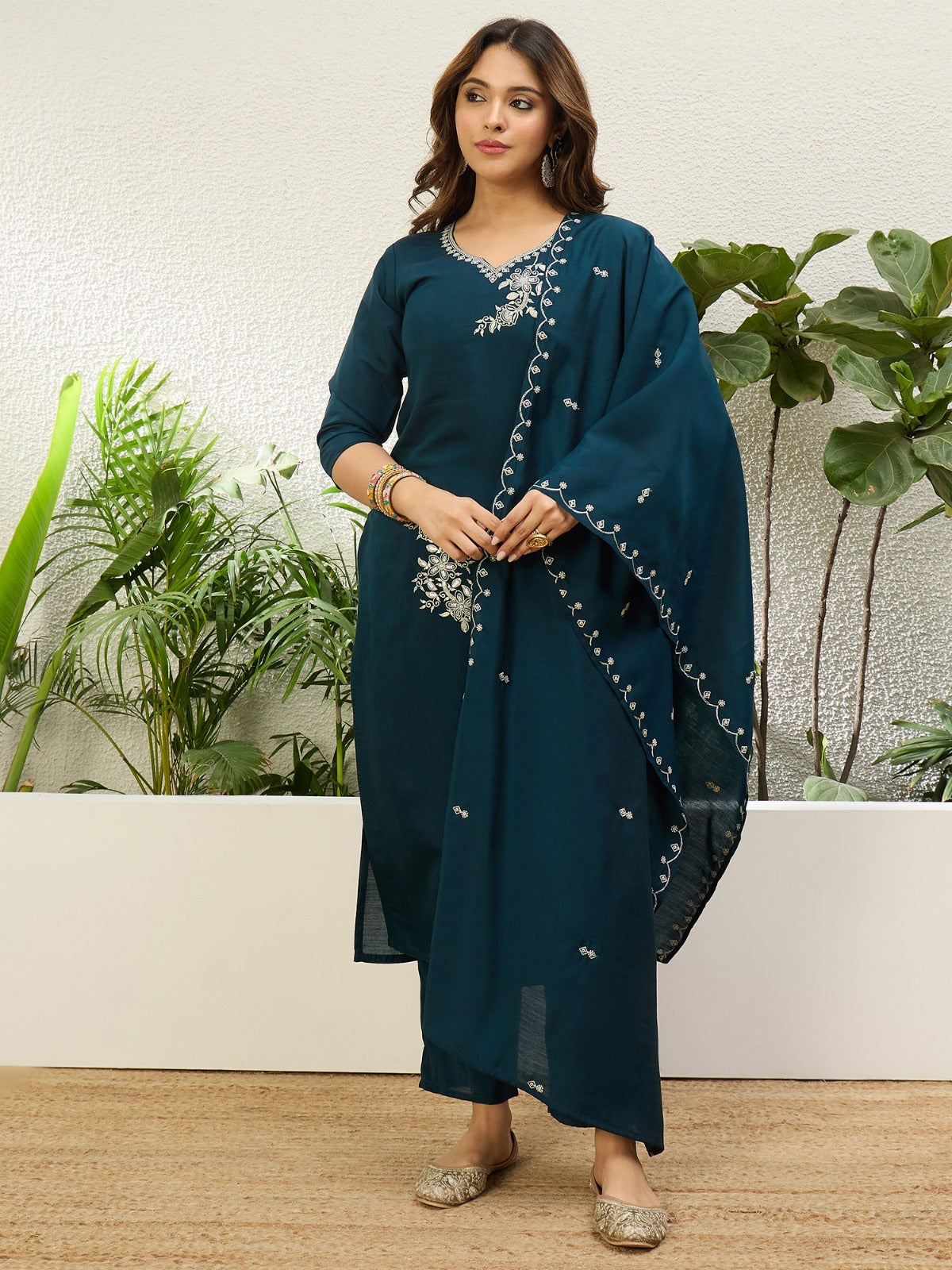 Women’s Traditional Deep Teal Roman Silk Kurta Set with Intricate Embroidery