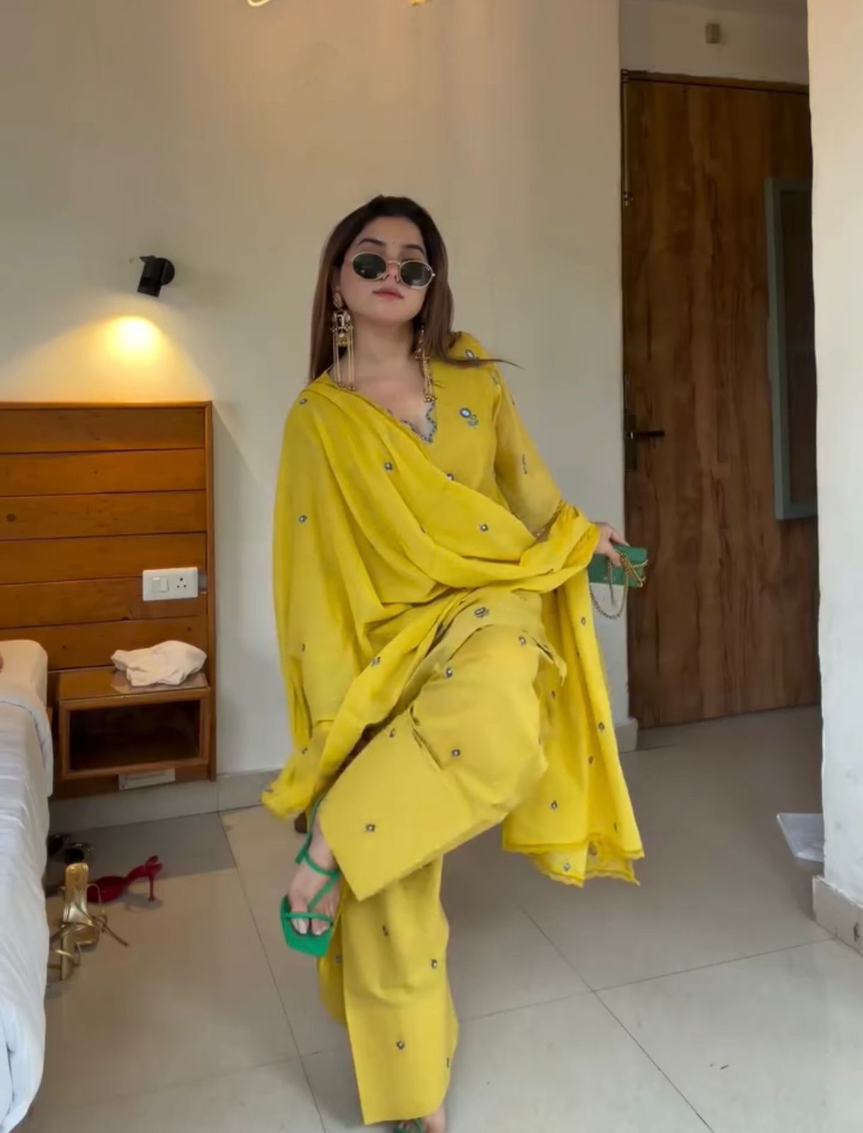 Đěsigner Party Wear Look Mul Chandheri & Farshi Palazzo With Dupatta set