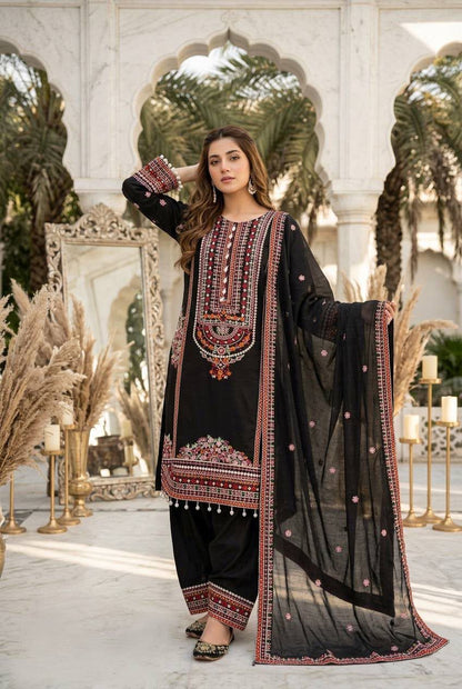 Midnight Black Floral Embroidered Heavy Mal Chanderi Suit Set with Organza Dupatta