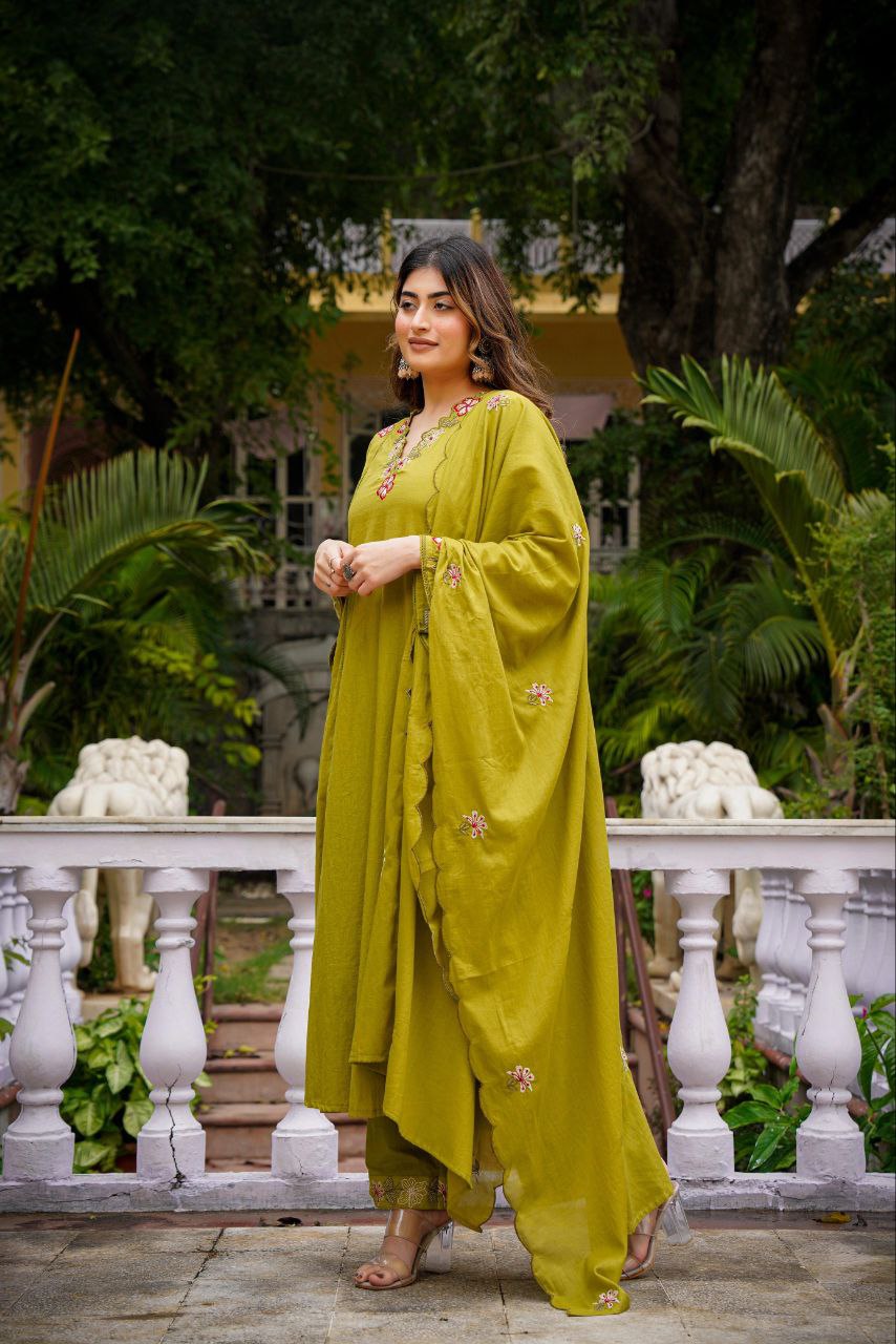 Mehendi Bloom Embroidered Flared Suit Set