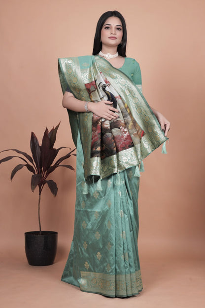 Women's Elegant Peacock Motif Silk Saree
