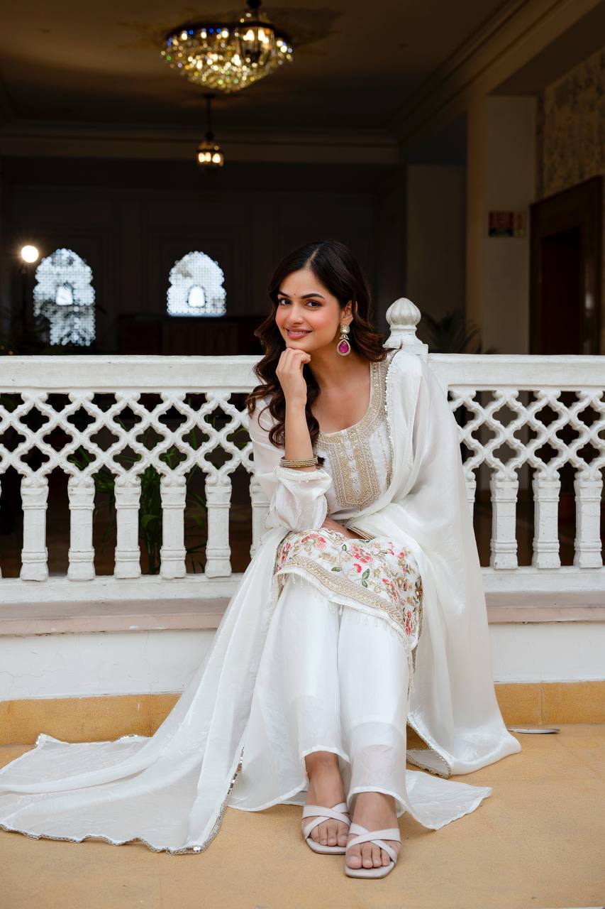 Stunning White Kurta With Floral Embroidery And Palazzo Set