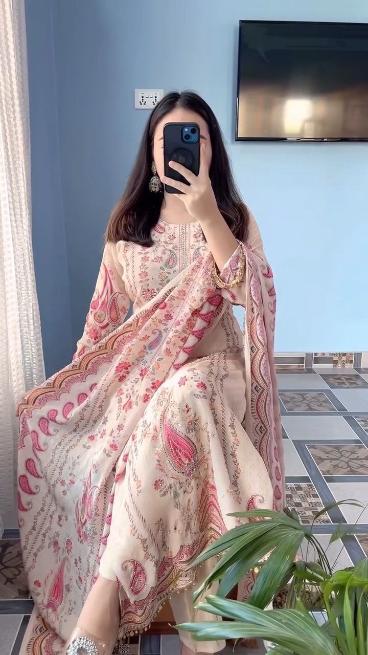 Blush Ivory Printed Pakistani Suit Set with Designer Dupatta