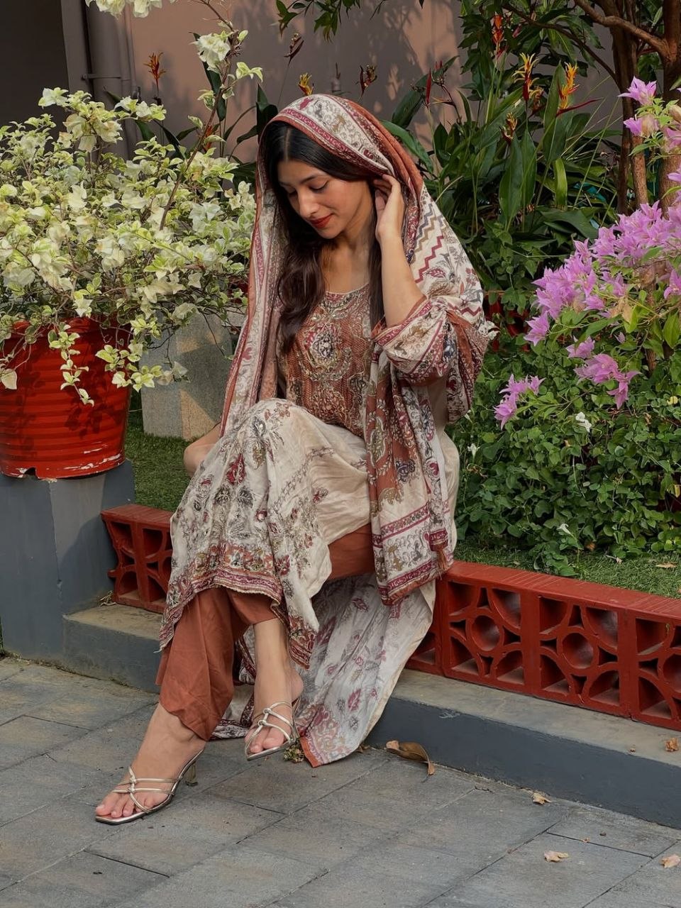 Georgeous Cream & Brown Printed Kurta Pant Set with Designer Dupatta for Women