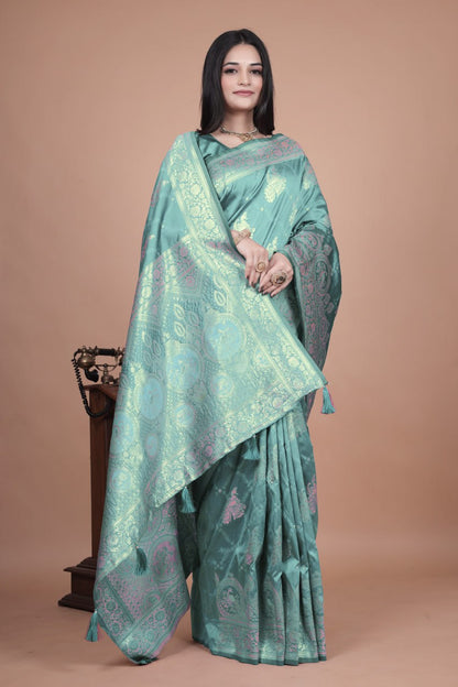 Royal Rama Green Woven Banarasi Silk Saree with Traditional Floral Zari Work