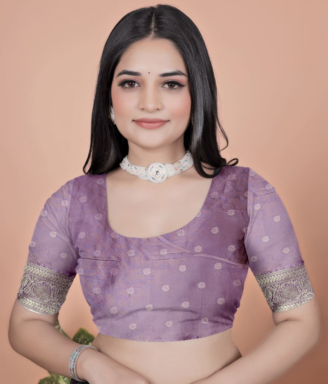 💜Lavender Banarasi Silk Saree with Gold Zari Butti and Majestic Pallu 💜✨