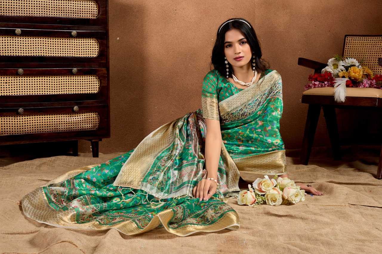 Attractive Green Soft Silk Blend Saree with Paisley & Floral Zari Weave