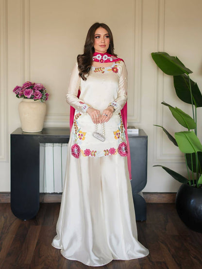NEW ĐĚSIGNER PARTY WEAR TOP AND PLAZZO. WITH FANCY DUPPATA AND EMBROIDERY WORK