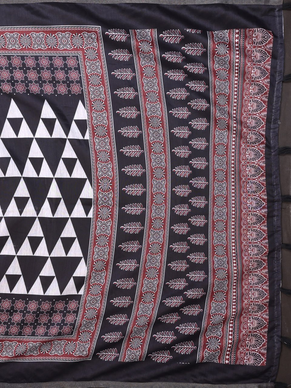 Magic Black & Maroon Geometric Printed Chanderi Saree