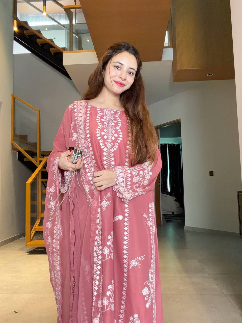 Elegant Rose Pink Embroidered 3-Piece Suit Set