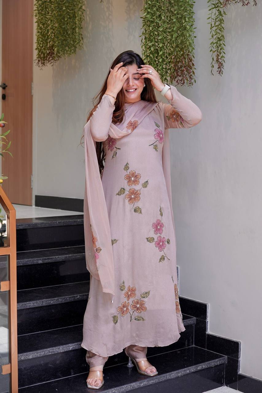 Pretty Dusty Pink Floral Embroidered Suit Set