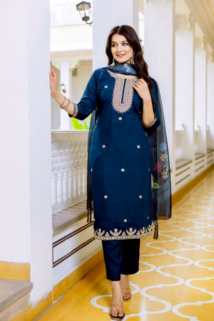 Magic Navy Blue Embroidered Kurta Set with Floral Organza Dupatta