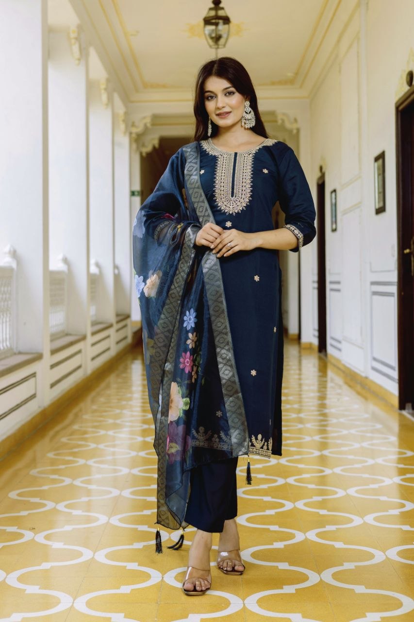 Magic Navy Blue Embroidered Kurta Set with Floral Organza Dupatta
