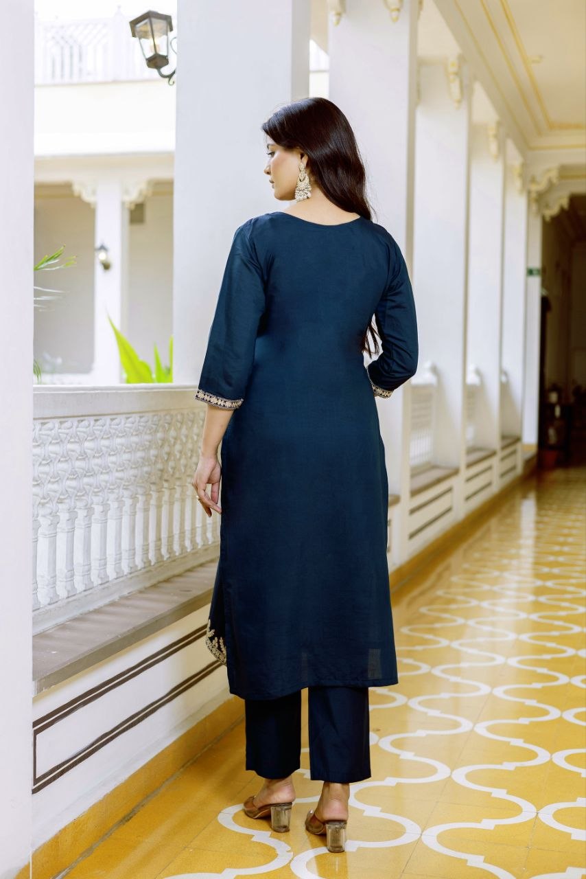 Magic Navy Blue Embroidered Kurta Set with Floral Organza Dupatta