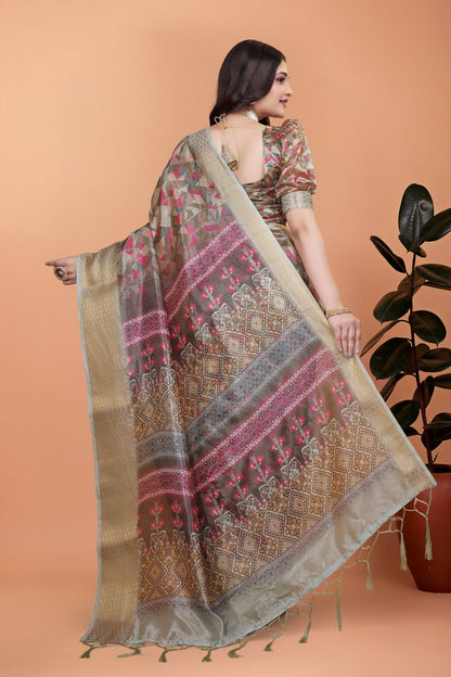 Golden Beige Soft Silk Saree with Geometric Weave & Pink Ornamental Pallu