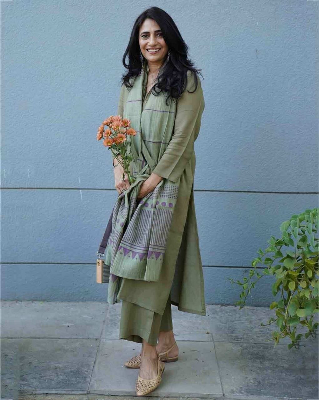 Olive Green Comfort Kurta Pant Dupatta Set