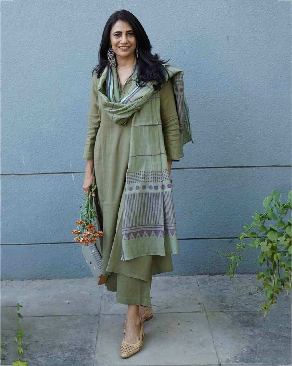 Olive Green Comfort Kurta Pant Dupatta Set