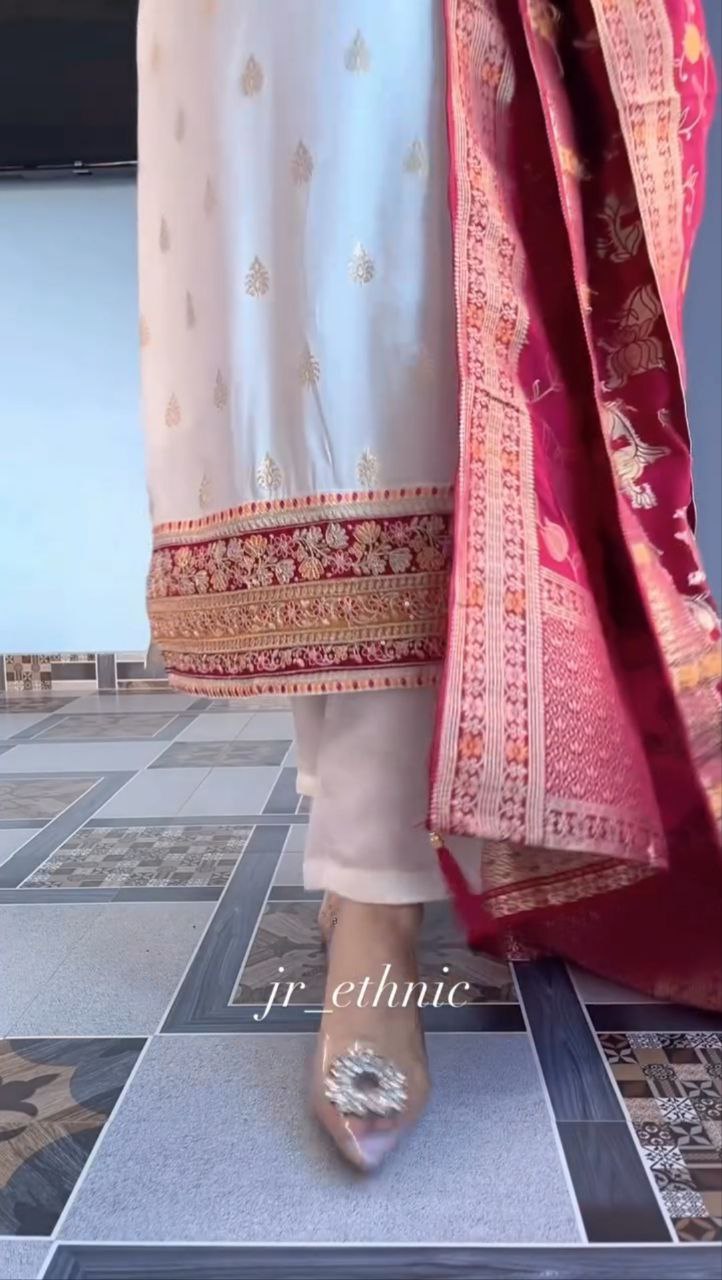 Regal White Pure Banarasi Silk Kurta Pant Set with Designer Banarasi Silk Dupatta